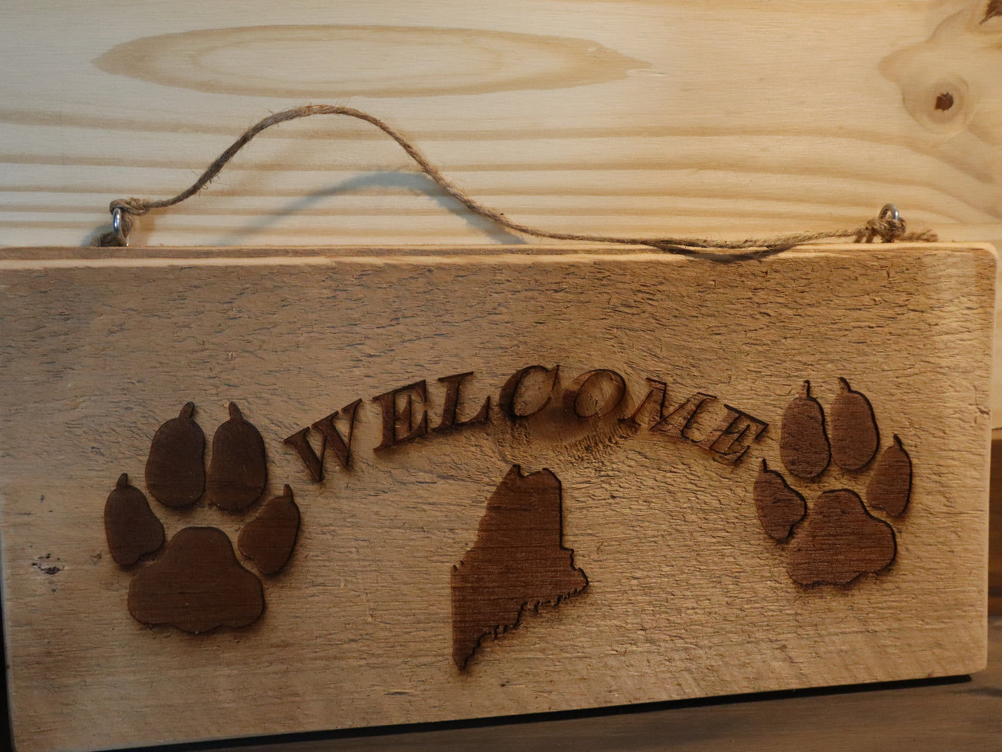 Dog Paw Welcome Sign
